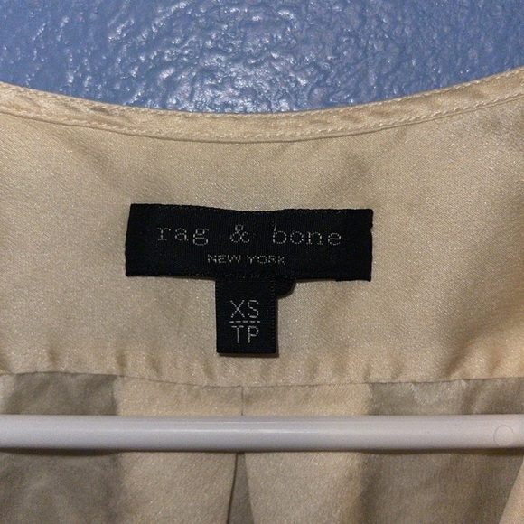 Rag & Bone Victor Wrap-effect Silk Crepe De Chine Top In Ivory XS. L - Picture 2 of 5